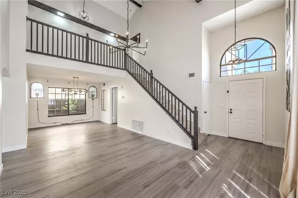 9013 Cypress Point WAY, Las Vegas, NV 89117