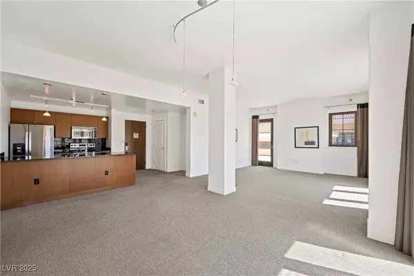 Henderson, NV 89011,29 Montelago BLVD #520