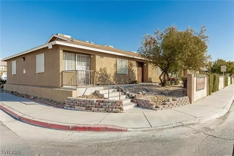 Las Vegas, NV 89115,3873 Soda Springs DR