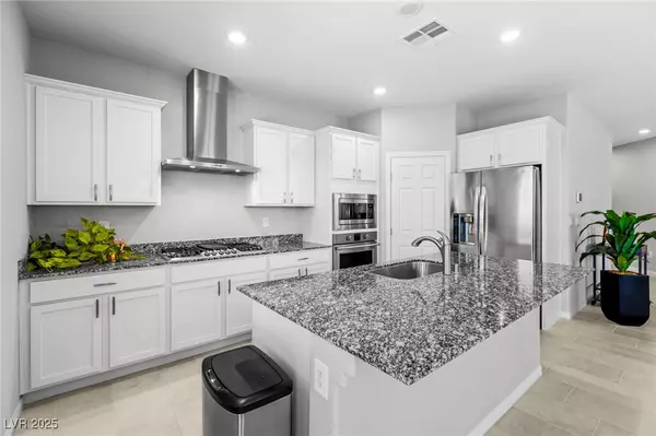 North Las Vegas, NV 89084,4211 Klarissa AVE