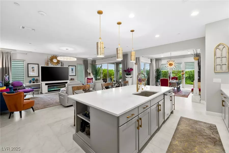 68 Strada Caruso, Henderson, NV 89011