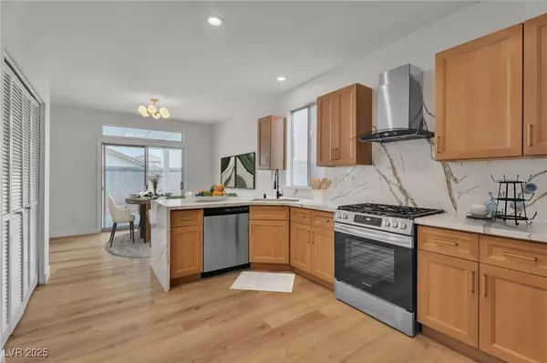9940 Trailing Vine ST, Las Vegas, NV 89183