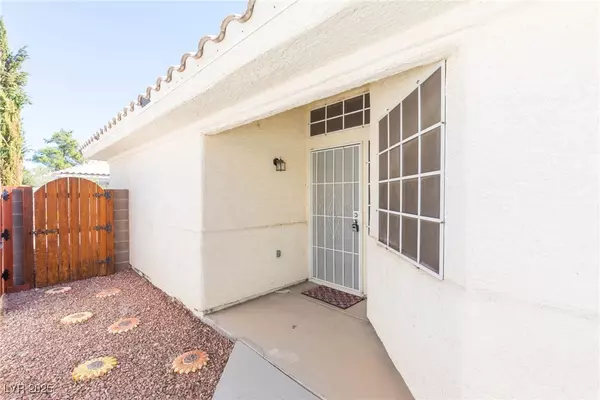 Las Vegas, NV 89130,6804 Painted Canyon CT