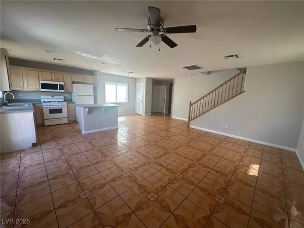 Las Vegas, NV 89115,1608 Victor Hugo LN