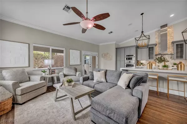 Las Vegas, NV 89149,5728 Savant CT