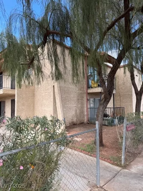 Las Vegas, NV 89103,3641 Ala DR
