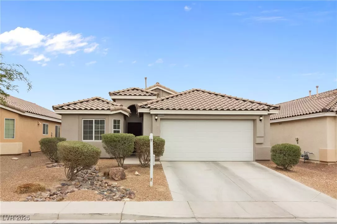 Las Vegas, NV 89139,9368 Maple Red CT