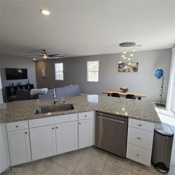 Las Vegas, NV 89166,7990 Formitch CT