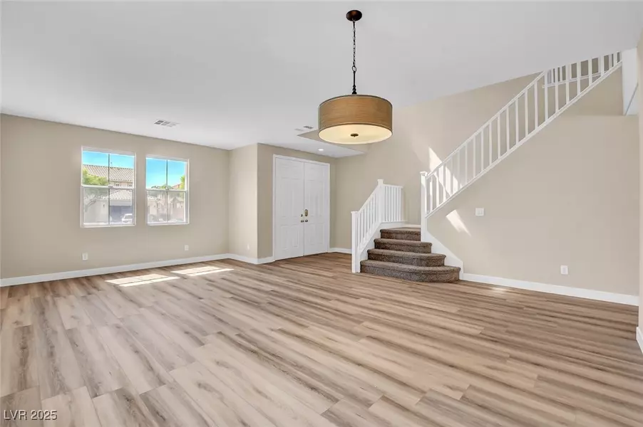 5834 Toofer Winds CT, Las Vegas, NV 89131