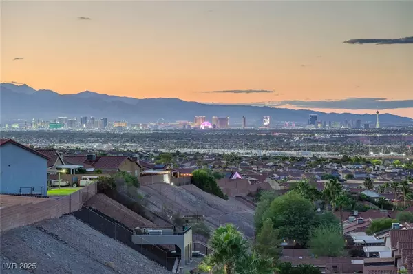 Henderson, NV 89012,374 Island Reef AVE
