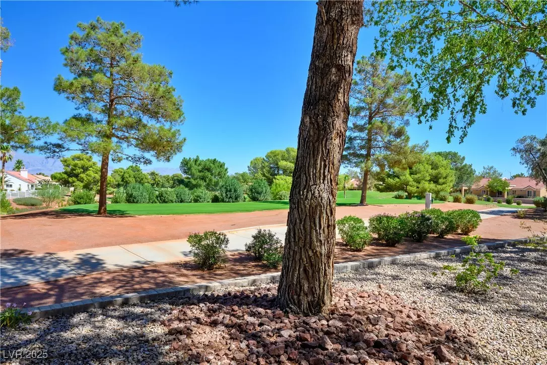 Las Vegas, NV 89134,9012 Sundial DR