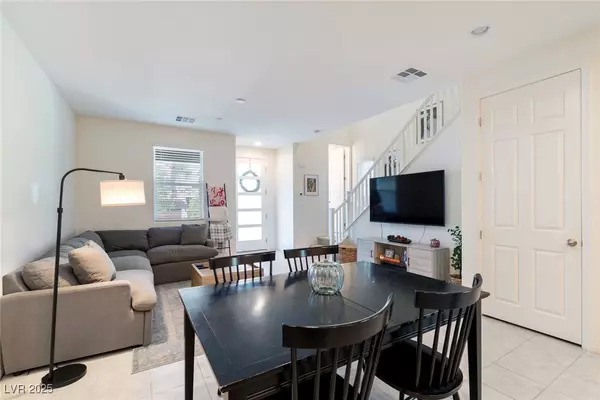 Henderson, NV 89015,746 N Water ST