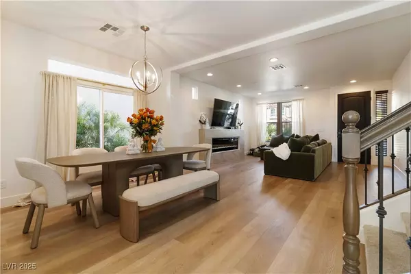 Las Vegas, NV 89141,9758 Hawk Crest ST
