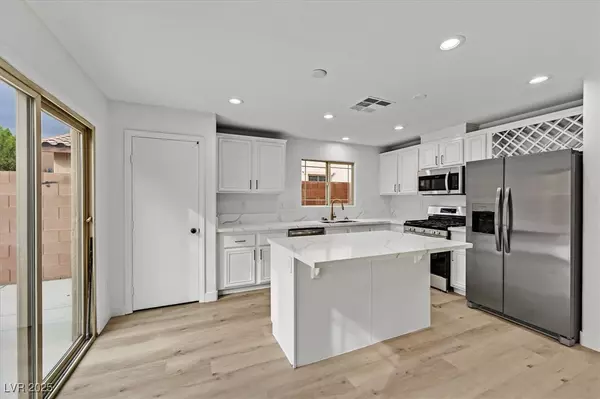 Las Vegas, NV 89166,7823 Granite City CT