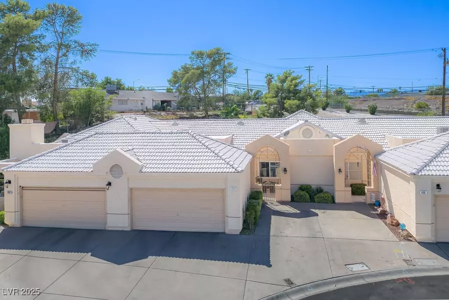 494 Fallwood LN, Las Vegas, NV 89107