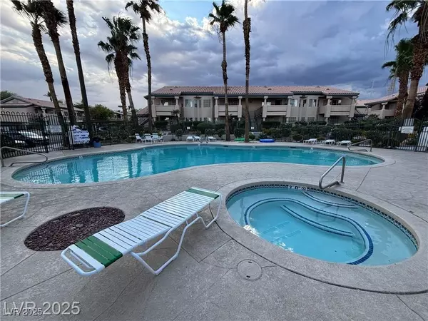 Las Vegas, NV 89117,8410 Eldora AVE #2079
