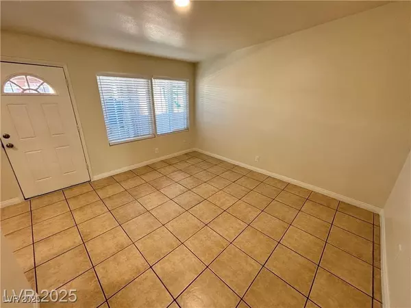 North Las Vegas, NV 89030,1420 Putnam AVE #7