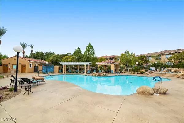 Las Vegas, NV 89138,860 Canterra ST #1036