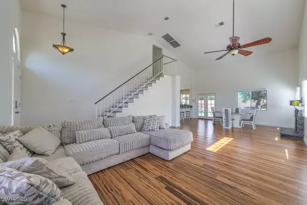 Henderson, NV 89074,36 Tidwell LN