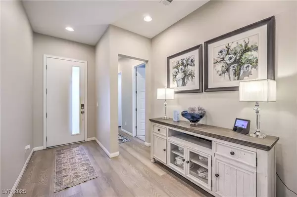 Las Vegas, NV 89183,10168 Cadmium ST