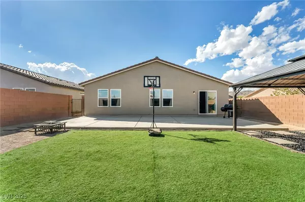 Indian Springs, NV 89018,840 Turtleback Falls AVE