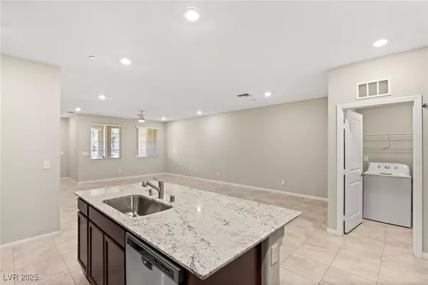 Henderson, NV 89044,2409 Bellinzona PL