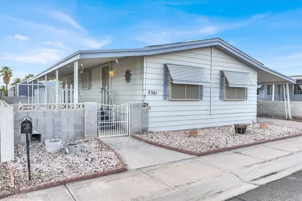 3361 Gulf Shores DR, Las Vegas, NV 89122