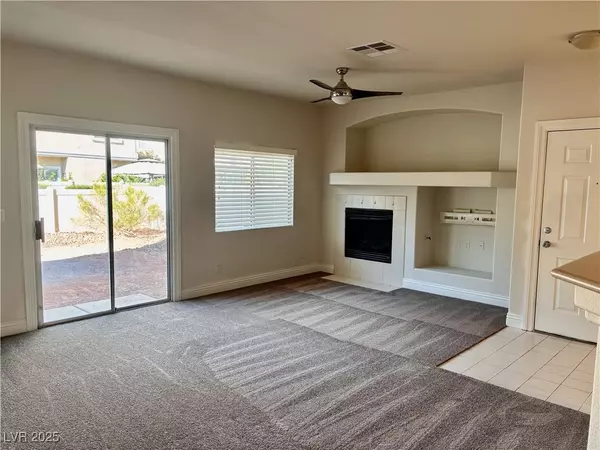 North Las Vegas, NV 89084,3209 Regal Swan PL #2