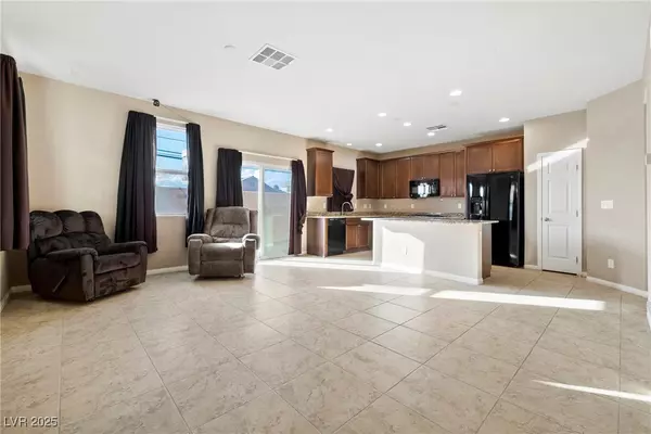 Las Vegas, NV 89130,5687 Foxglove Field ST