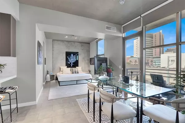 353 E Bonneville AVE #481, Las Vegas, NV 89101