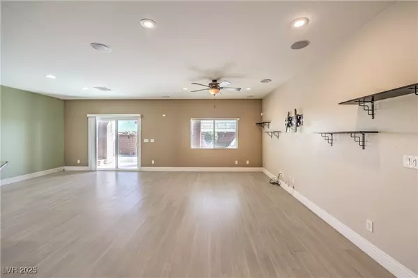 Las Vegas, NV 89179,10730 Lightning Sky ST