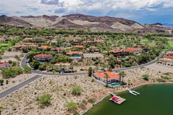 Henderson, NV 89011,22 Grand Corniche DR