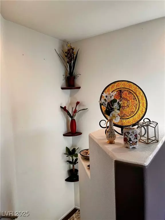 Las Vegas, NV 89118,6255 W Arby AVE #349