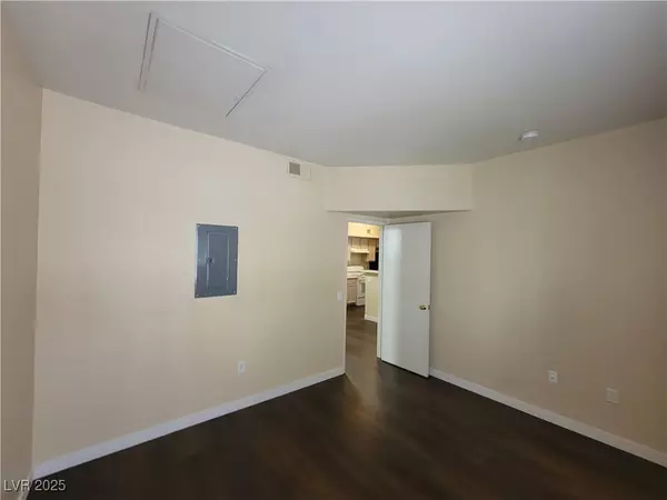 Las Vegas, NV 89123,2615 W GARY AVE #2054