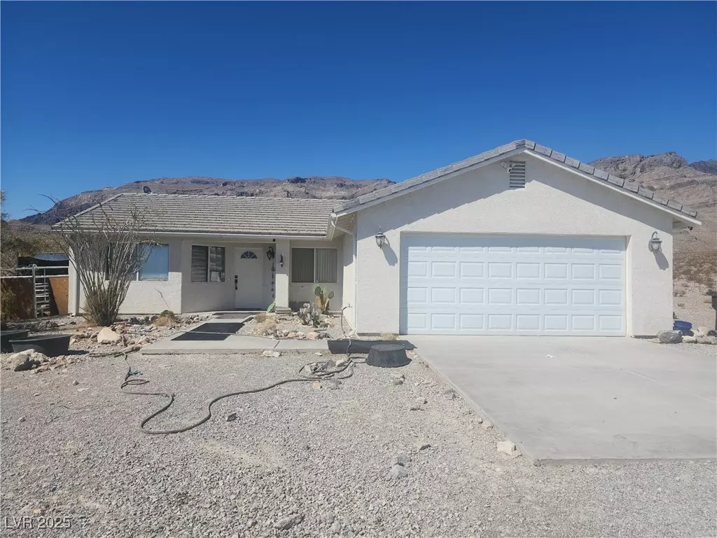 Pahrump, NV 89060,2311 W 2311 Mae RD