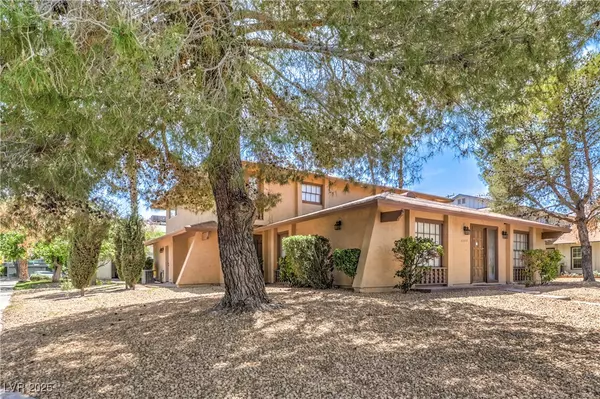 Las Vegas, NV 89119,1553 Dorothy AVE #4