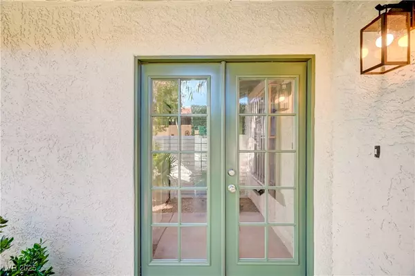 Las Vegas, NV 89102,1905 Plaza Del Padre