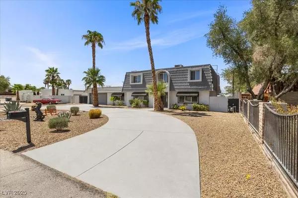 Las Vegas, NV 89107,818 Lacy LN