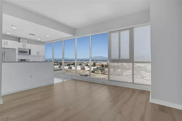 Las Vegas, NV 89103,4525 Dean Martin DR #1010