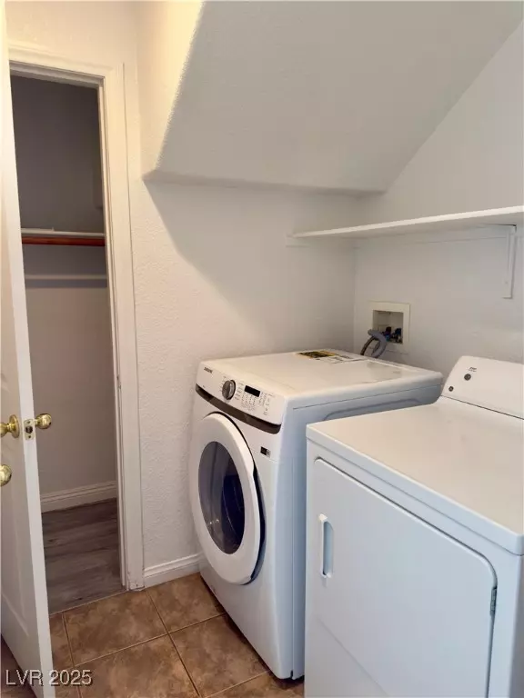 North Las Vegas, NV 89084,6553 Raven Hall ST