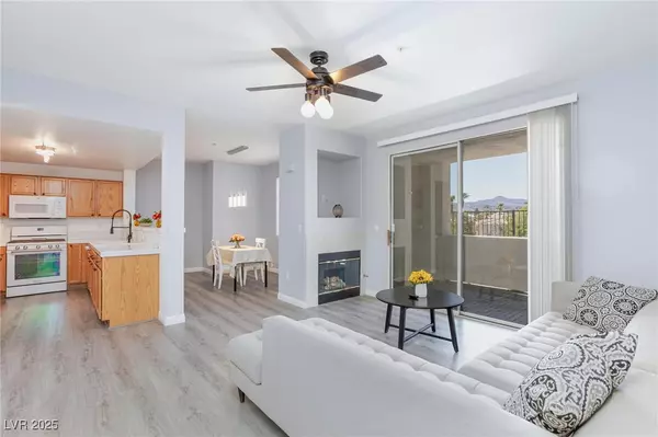 Henderson, NV 89074,2325 Windmill Pkwy #812