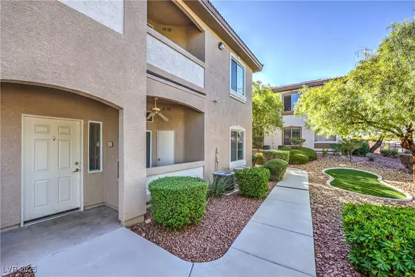 Henderson, NV 89052,2305 W Horizon Ridge Pkwy #1512