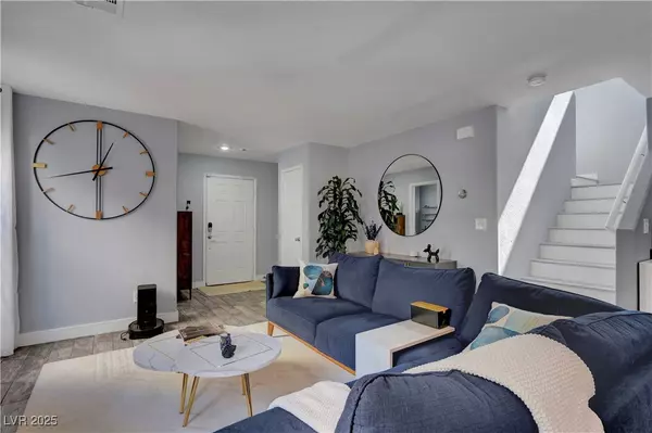 Las Vegas, NV 89148,7223 Proud Patriot ST