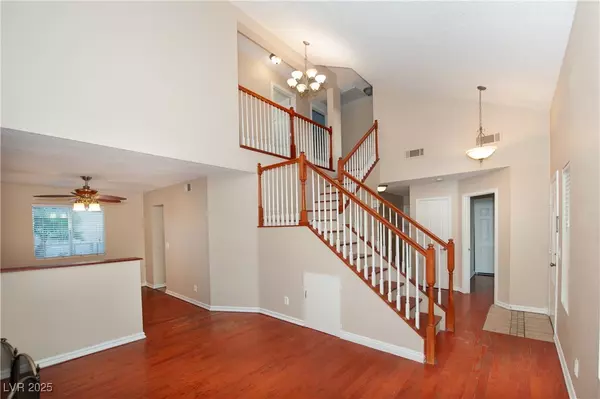 Henderson, NV 89002,860 Bergamont DR