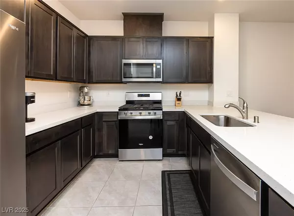 1155 Tektite AVE, Henderson, NV 89011