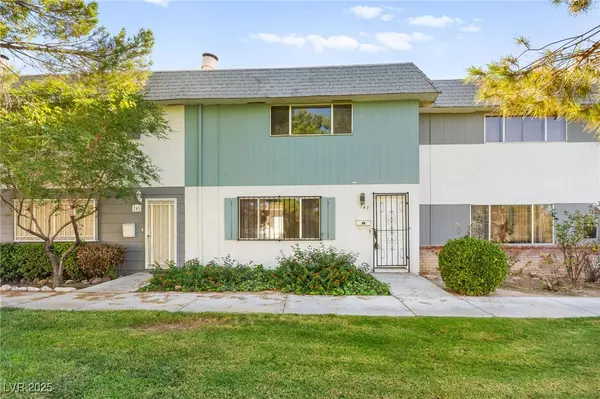 Las Vegas, NV 89121,747 Greenbriar Townhouse WAY
