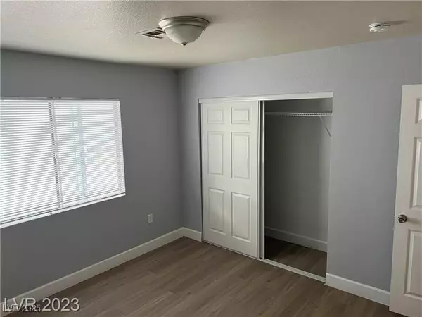 Las Vegas, NV 89121,2829 Wheelwright DR #A