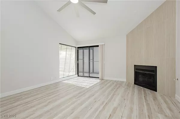 Las Vegas, NV 89145,129 Farkas LN