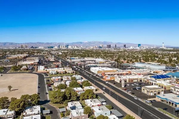 Las Vegas, NV 89120,3584 Villa Knolls East DR