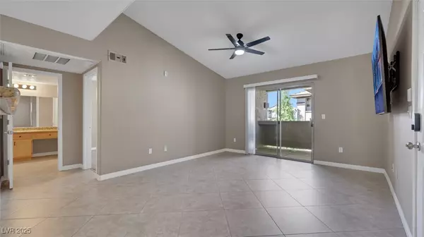 Henderson, NV 89074,45 Maleena Mesa ST #127